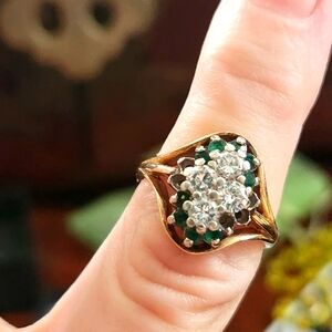 Emerald and Diamond Ring (flaw)